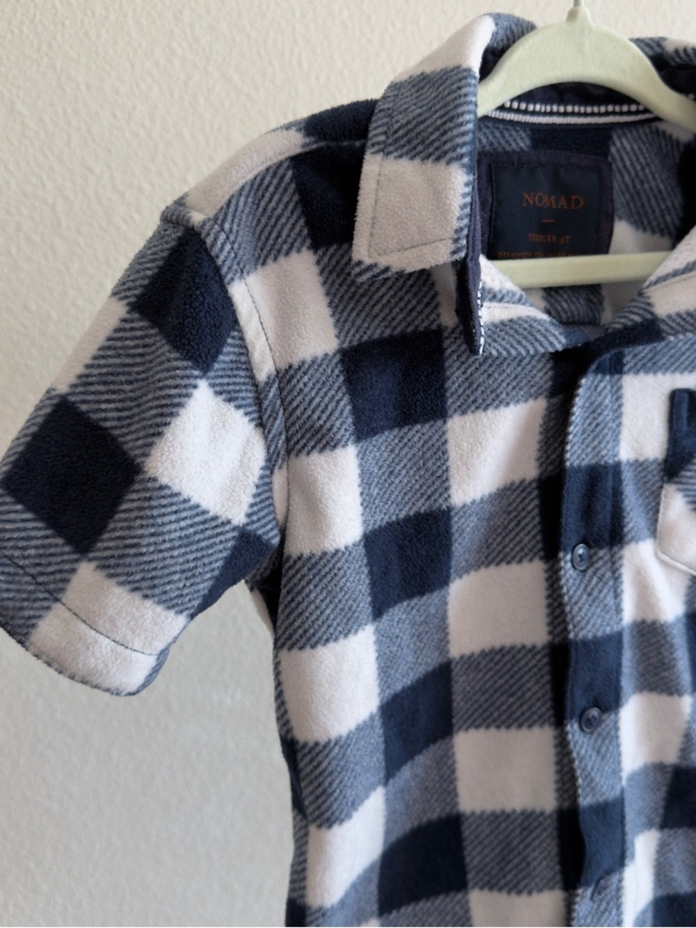 Nomad 3T Buffalo Plaid Fleece Button Up Shirt Navy Gray White Cozy Top Fall - Picture 5 of 13